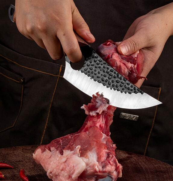 Couteau de Boucher Forgé — Lame Martelée